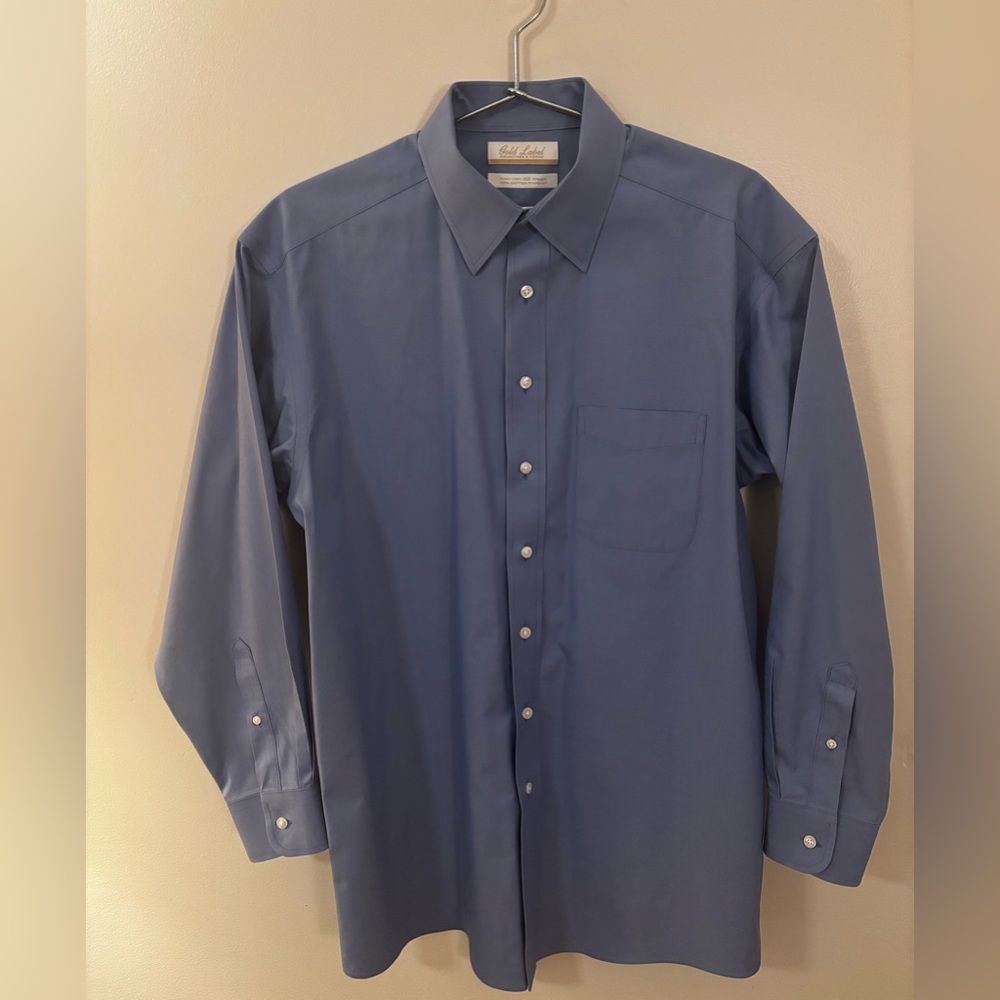 Roundtree & Yorke Classic Blue Dress Shirt
